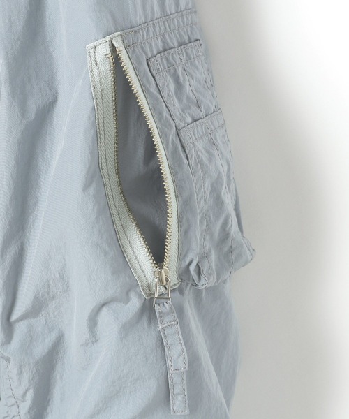 HEREIAM(ヘレイアム)の「【HEREIAM MEN】撥水&軽量&ユニセックス/エアサーマルMA-1(MA-1・メンズ・ブラック/ブルー・S-M/M-L)」の21枚目の写真