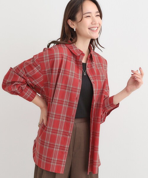 Cutie Blonde（キューティーブロンド）の「【着丈選べる】オーバーサイズのチェックシャツ（シャツ/ブラウス・レディース・グレー系1/ブラック系1/イエロー系その他3/ワイン系3・00/11）」の4枚目の写真
