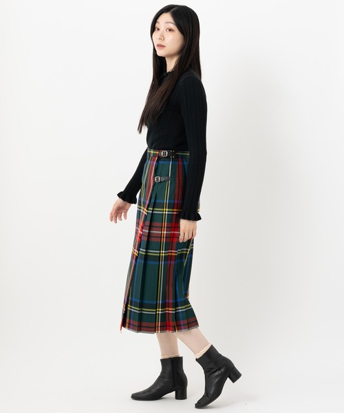O'NEIL of DUBLIN（オニールオブダブリン）の「O'NEIL OF DUBLIN ダブルベルト キルトスカート 77cm（スカート・レディース・ブラック/カーキ/ダークグリーン/ライトブラウン/ブラック系その他/ネイビー・8/10）」の8枚目の写真