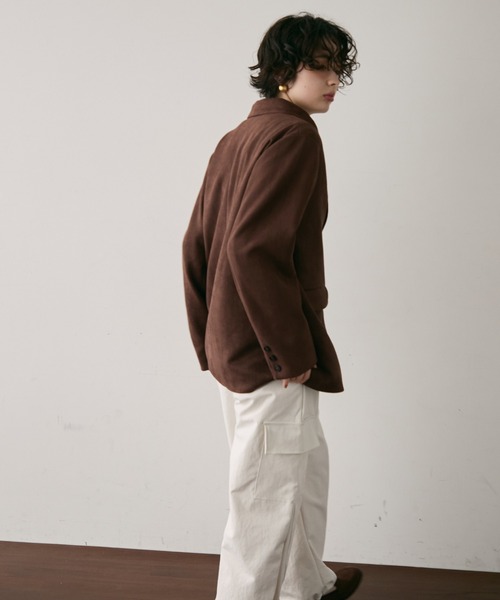 Trish（トリッシュ）の「スエードライクテーラージャケット（テーラードジャケット・レディース・ダークブラウン/キャメル・MEDIUM）」の14枚目の写真