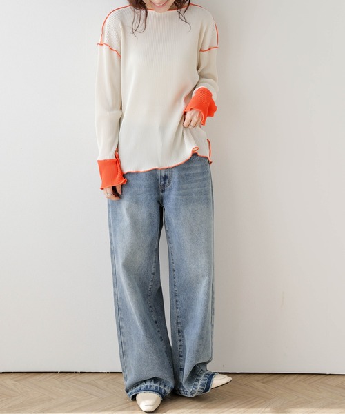 La-gemme(ラジェム)の「バイカラープリーツトップス(Tシャツ/カットソー・レディース・アイボリー/ブラック/グレー/ブラウン/ライトグレー/ネイビー・フリー)」の19枚目の写真
