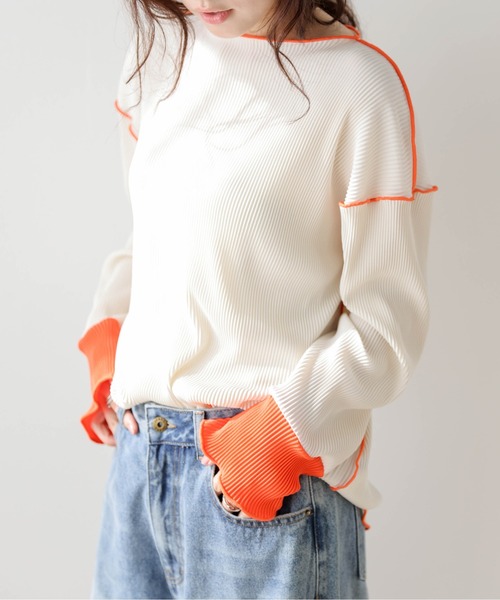 La-gemme(ラジェム)の「バイカラープリーツトップス(Tシャツ/カットソー・レディース・アイボリー/ブラック/グレー/ブラウン/ライトグレー/ネイビー・フリー)」の15枚目の写真
