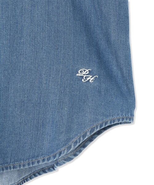 Petit Honfleur（プチオンフルール）の「襟付きデニムシャツ【ベストやニットを重ねても◎】（シャツ/ブラウス・レディース・ブルー/ネイビー・9号/11号/13号）」の7枚目の写真