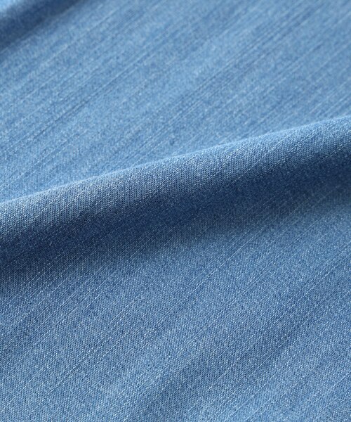 Petit Honfleur（プチオンフルール）の「襟付きデニムシャツ【ベストやニットを重ねても◎】（シャツ/ブラウス・レディース・ブルー/ネイビー・9号/11号/13号）」の10枚目の写真