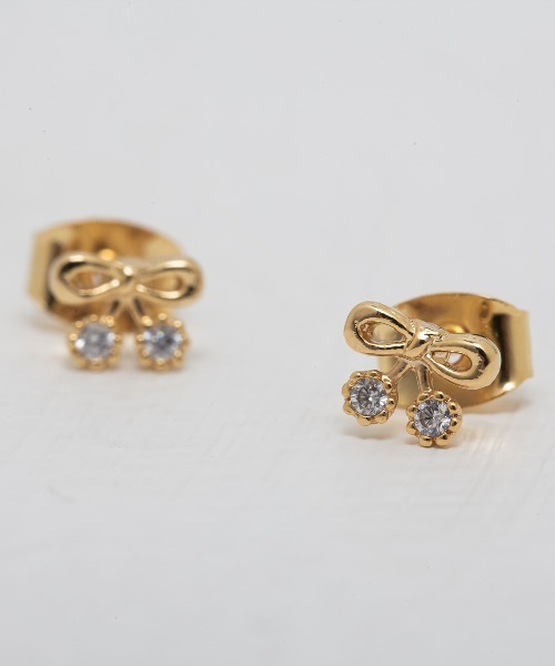 kirakiraShop(キラキラショップ)の「ストーン付き ミニ リボン ピアス(ピアス(両耳用)・レディース・ゴールド/シルバー・FREE)」の1枚目の写真