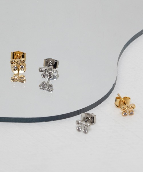 kirakiraShop(キラキラショップ)の「ストーン付き ミニ リボン ピアス(ピアス(両耳用)・レディース・ゴールド/シルバー・FREE)」の5枚目の写真