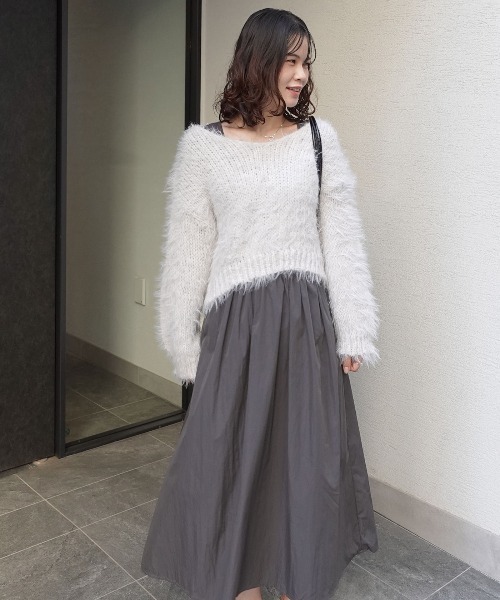 CORNERS（コーナーズ）の「フェザーヤーンニット×フレアーワンピースセット（ワンピース・レディース・ブラック/グレー・M）」の3枚目の写真