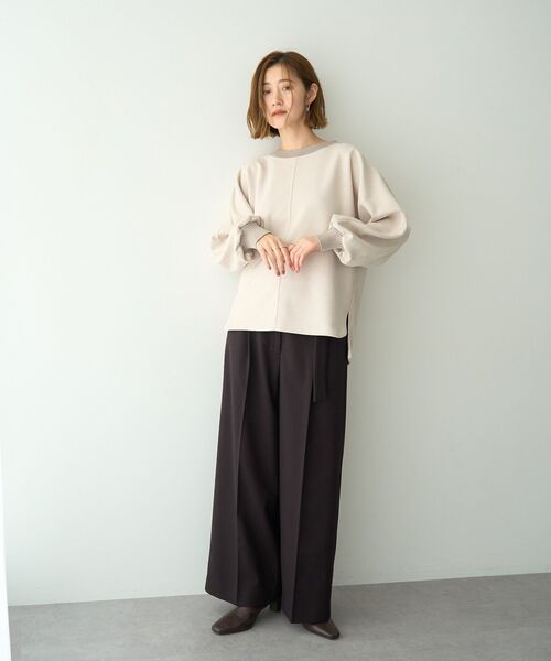 YECCA VECCA（イェッカヴェッカ）の「フェイクスエードデザインステッチプルオーバー（Tシャツ/カットソー・レディース・チャコールグレー/グレイッシュベージュ・FREE）」の21枚目の写真