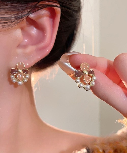 yu-ka（ユーカ）の「YU-KA:レトロパールピアス retro Pearl pierce（ピアス（両耳用）・レディース・ゴールド系その他/ゴールド・FREE）」の3枚目の写真