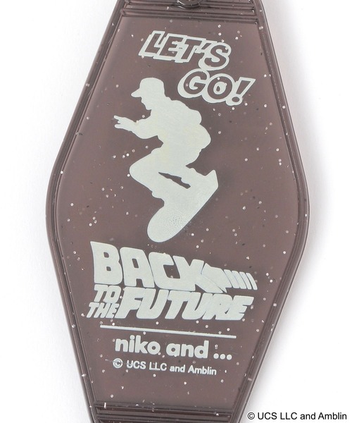 niko and...(ニコアンド)の「【バック・トゥ・ザ・フューチャー】コラボ キーホルダー(キーホルダー・レディース・チャコール/オレンジ・0)」の8枚目の写真