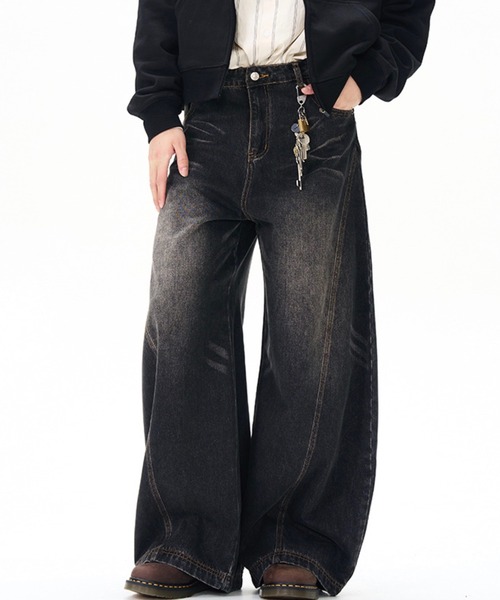 WESTBOY(ウエストボーイ)の「ヴィンテージ加工 カーブデニムパンツ WO25W3PT02【WB ORIGINALS】【2025AW】(デニムパンツ・メンズ・ブルー/ブラック・XL/M/L)」の10枚目の写真