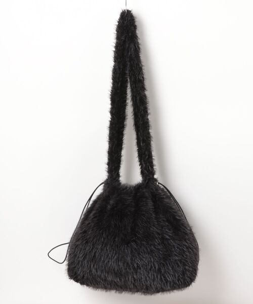 gossara(ゴサラ)の「巾着ファーショルダーバッグ(ショルダーバッグ・レディース・ブラック/ベージュ/グレー・FREE)」の18枚目の写真