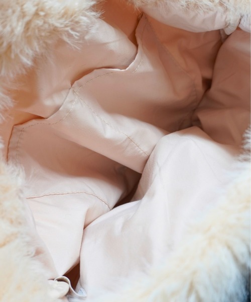 gossara(ゴサラ)の「巾着ファーショルダーバッグ(ショルダーバッグ・レディース・ブラック/ベージュ/グレー・FREE)」の11枚目の写真