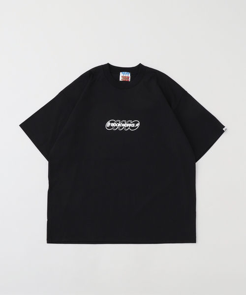 CITY COUNTRY CITY(シティーカントリーシティー)の「CITY COUNTRY CITY × BOOK WORKS T-SHIRT LOGO(Tシャツ/カットソー・メンズ・ホワイト/ブラック・SMALL/MEDIUM/LARGE/X-LARGE)」の1枚目の写真