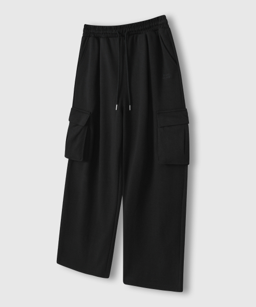 LEMAIN SECOND（リメインセカンド）の「ONE-TUCK WIDE CARGO SWEAT PANTS [BLACK] - FLEECE ver（スウェットパンツ・レディース・その他・LARGE/X-LARGE/MEDIUM）」の4枚目の写真