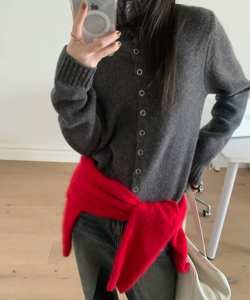 Lace Ladies(レースレディース)の「ソリッドカラー ハイネック リブ ニット カーディガン(カーディガン/ボレロ・レディース・チャコールグレー/ブラック/アイボリー/ブラウン・FREE)」の9枚目の写真