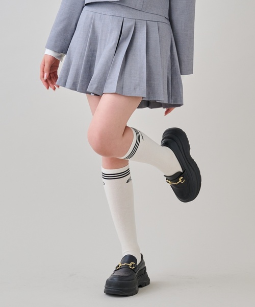 by LOVEiT（バイラビット）の「【卒服】ティアードキュロットスカート（スーツスカート・キッズ・チャコール/カラフル/グレー・120cm/140cm/150cm/130cm/160cm）」の2枚目の写真