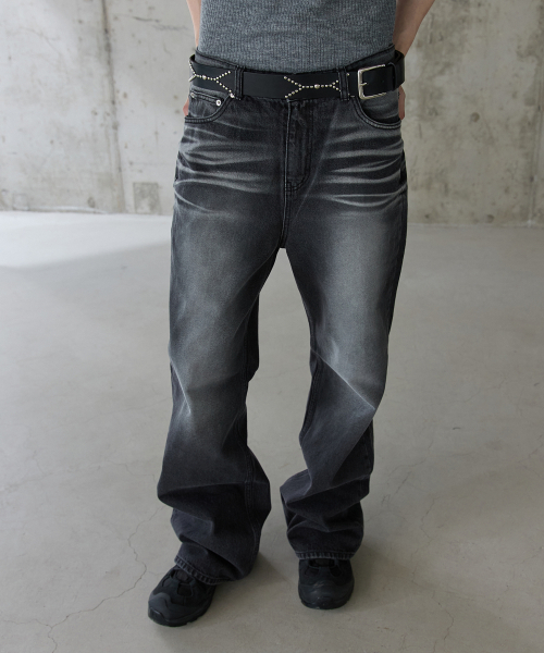 P.IN.O(ピインオ)の「808ストレートフレアデニム - ブラック(デニムパンツ・メンズ・その他・SMALL/MEDIUM/LARGE/X-LARGE)」の2枚目の写真