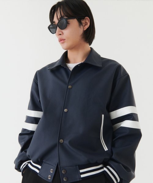 TRIP LE SENS（トリップ ル センス）の「ローカラー バーシティジャケット_NAVY（スタジャン・レディース・その他・LARGE/MEDIUM）」の3枚目の写真