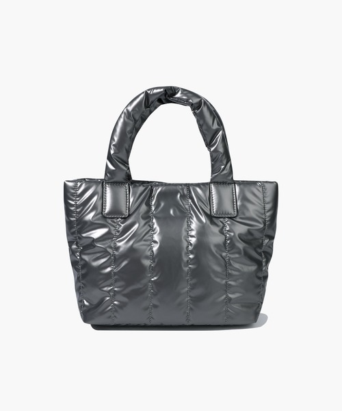 MARITHE + FRANCOIS GIRBAUD(マリテフランソワジルボー)の「CLASSIC LOGO MATT METALLIC PADDING BAG(ハンドバッグ・レディース・グレー/アイボリー/Black・フリー)」の22枚目の写真