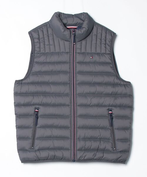TOMMY HILFIGER（トミーヒルフィガー）の「TOMMY HILFIGER トミーヒルフィガー キルティング 中綿 ベスト（ダウンベスト・メンズ・ネイビー/チャコール/ブラック・MEDIUM/LARGE/SMALL/X-LARGE）」の16枚目の写真
