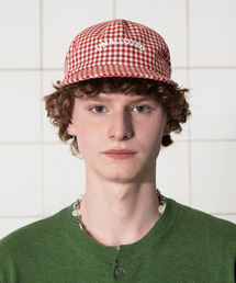 UNALLOYED（アナロイド）の「ロゴギンガムチェックキャップ / レッド（キャップ）」