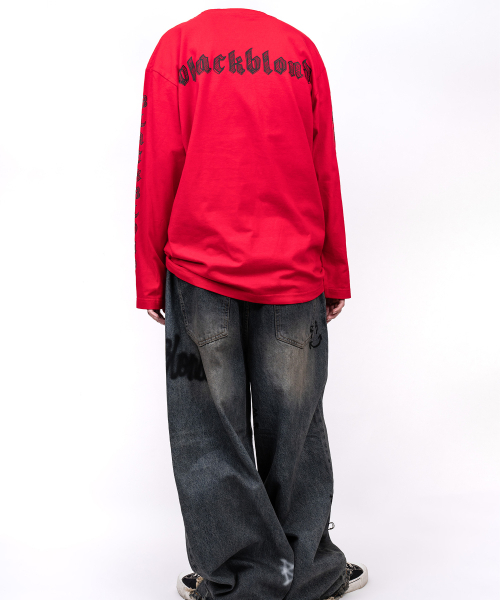 BLACK BLOND(ブラック ブロンド)の「ビビディスケッチロゴ長袖Tシャツ(レッド)(Tシャツ/カットソー・レディース・その他・SMALL/MEDIUM/LARGE/X-LARGE/XX-LARGE/XXX-LARGE)」の5枚目の写真