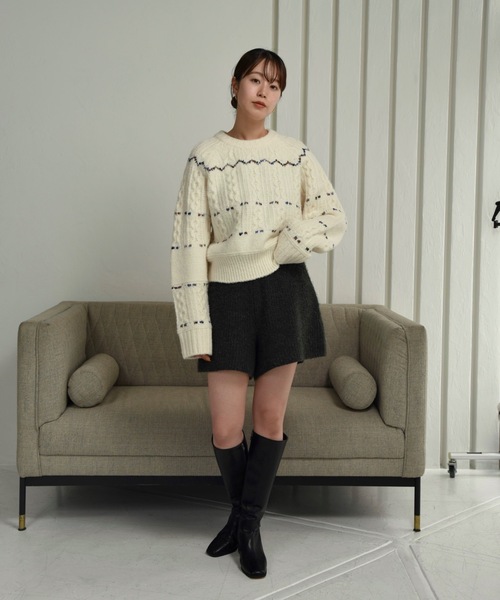 I_am（アイアム）の「mix stitch accent cable knit / ミックスステッチアクセントケーブルニット（ニット/セーター・レディース・ブラウン/アイボリー・FREE）」の5枚目の写真