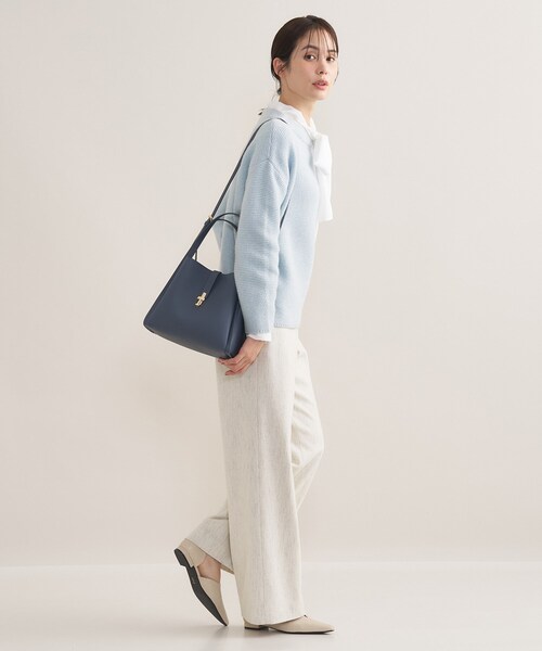 INDIVI（インディヴィ）の「【合皮／ミドルサイズ】春カラーフォルムバッグ（ハンドバッグ・レディース・ライトグリーン/ネイビー/ベージュ/ブラック・00）」の21枚目の写真