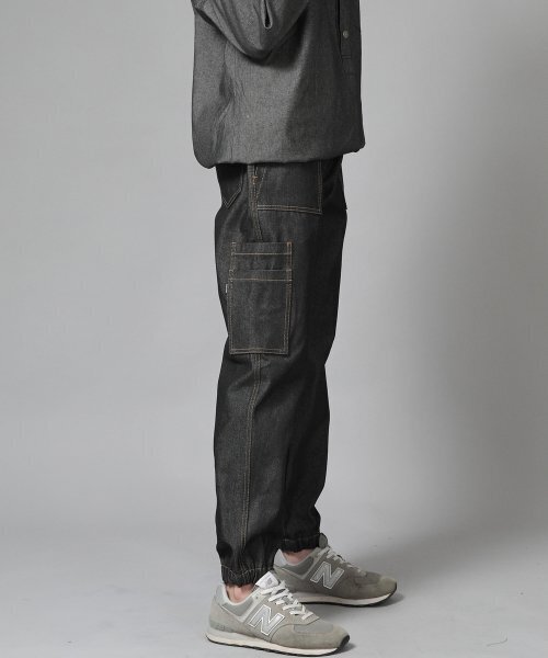 SAINTCREW(セントクルー)の「ストレートツーレイヤーカーゴジョガーパンツ ST2-309CJ デニムブラック(デニムパンツ・メンズ・その他・MEDIUM/LARGE/X-LARGE)」の1枚目の写真