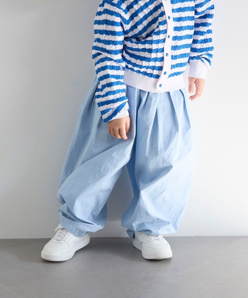LOWRYS FARM（ローリーズファーム）の「タックバルーンパンツ　631570（その他パンツ・キッズ・ピンク/ブルー/ブラック/ベージュ・150cm/130cm/120cm/110cm/140cm）」の4枚目の写真