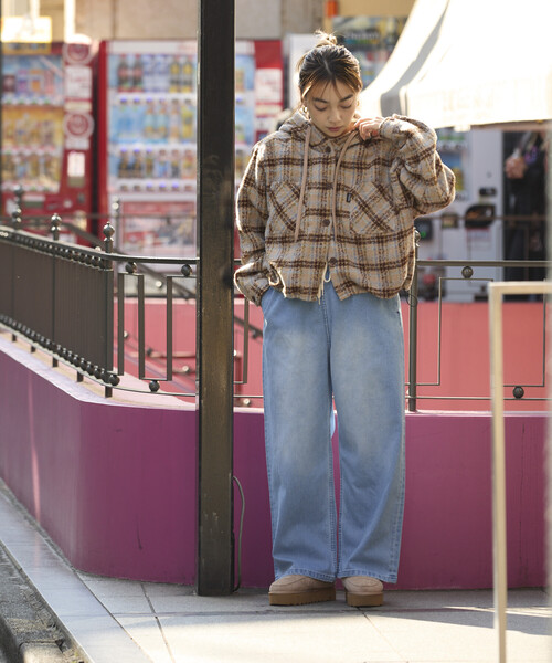 FREAK'S STORE(フリークスストア)の「別注 フード ヘビー ネルシャツ ジャケット(ブルゾン・レディース・ベージュ/グレー/ネイビー・フリ-)」の4枚目の写真