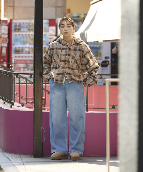 FREAK'S STORE(フリークスストア)の「別注 フード ヘビー ネルシャツ ジャケット(ブルゾン・レディース・ベージュ/グレー/ネイビー・フリ-)」の5枚目の写真