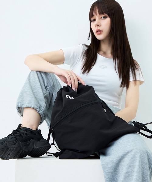 GYDA(ジェイダ)の「GYDA(ジェイダ)ナップサック 缶バッジ付き GY-B444 カジュアル(バックパック/リュック・レディース・ブラック・FREE)」の12枚目の写真