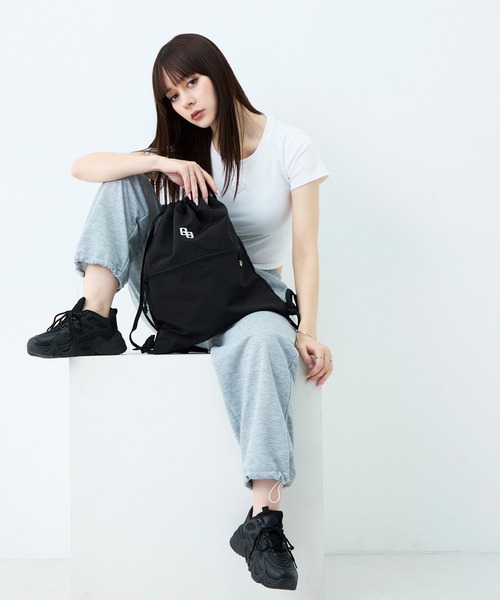 GYDA(ジェイダ)の「GYDA(ジェイダ)ナップサック 缶バッジ付き GY-B444 カジュアル(バックパック/リュック・レディース・ブラック・FREE)」の14枚目の写真