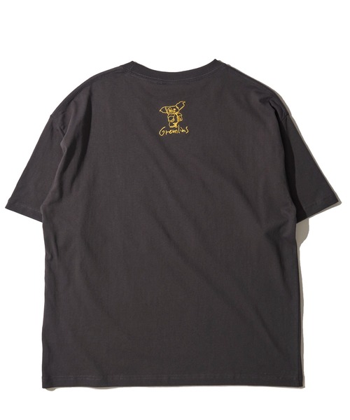 ADPOSION(アドポーション)の「【Gremlins / グレムリン】フォトプリント 刺繍MIX クルーネックTシャツ(Tシャツ/カットソー・レディース・ホワイト/ブルー/チャコールグレー・X-LARGE/LARGE/MEDIUM)」の7枚目の写真