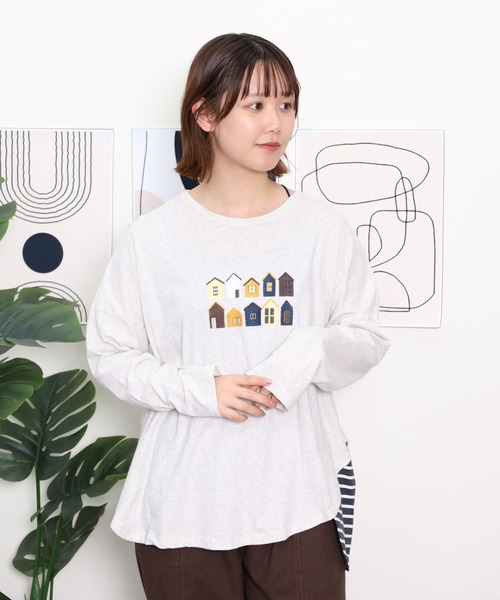 Emago(イマゴ)の「EMAGO タウン刺繍ワイドプルオーバー(Tシャツ/カットソー・レディース・アイボリー/ネイビー/コーラルピンク・FREE)」の13枚目の写真