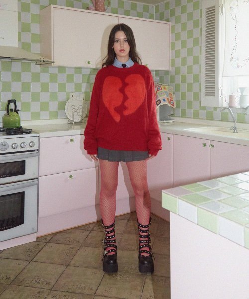 KATER(カーター)の「Broken Heart Knit - BURGUNDY(ニット/セーター・レディース・その他・FREE)」の4枚目の写真
