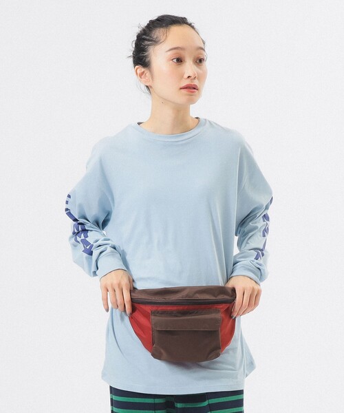 BEAMS BOY(ビームスボーイ)の「ロゴ ビッグ ロングスリーブ(Tシャツ/カットソー・レディース・ブラック/サックスブルー/オフホワイト・1/0)」の9枚目の写真