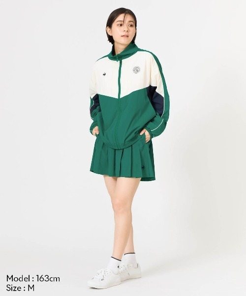le coq sportif(ルコックスポルティフ)の「【はっ水】ナイロンワッシャーフルジップウィンドジャケット(ナイロンジャケット・レディース・ホワイト/グリーン・L/M/S/XL)」の9枚目の写真