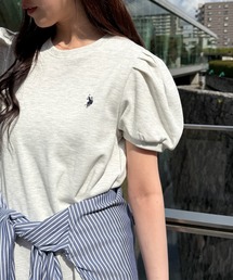 U.S. POLO ASSN.（ユーエスポロアッスン）の「【U.S. POLO ASSN.】ワンポイント刺繍 バルーンスリーブ ナチュラルフレアワンピース（ワンピース）」