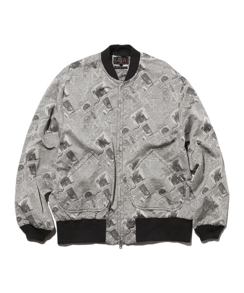 BEAMS PLUS(ビームスプラス)の「Sports Blouson Newspaper Jacquard(ブルゾン・メンズ・ブラック/ブルー・X-LARGE/LARGE/MEDIUM/SMALL)」の4枚目の写真