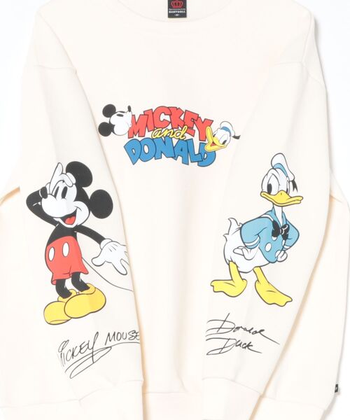 Disney(ディズニー)の「親子お揃い ディズニー 袖キャラクタートレーナー 1258A(スウェット・レディース・ブラック×レッド/その他9・ユニセックスM/ユニセックスL/ユニセックスXL/ユニセックスS)」の4枚目の写真