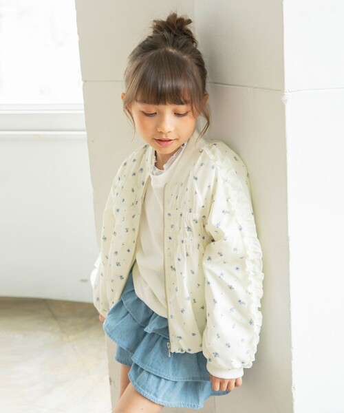 BRANSHES(ブランシェス)の「肩フリルシャーリングジャケット(その他アウター・キッズ・ネイビー/アイボリー・150/140/130/110/100)」の2枚目の写真