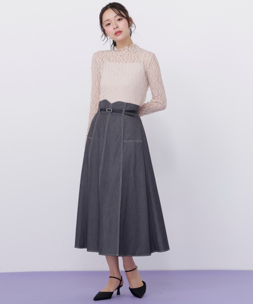 JILL by JILL STUART(ジルバイジルスチュアート)の「ベルト付き配色ステッチフレアスカート(スカート・レディース・グレー/ネイビー/ブラウン系その他・MEDIUM/SMALL)」の2枚目の写真