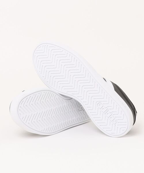 adidas(アディダス)の「adidas アディダス GRAND COURT BASE 3.0 U メンズスニーカー(グランドコートベース3.0U) HQ0082 コアブラック/フットウェアホワイト/コアブラック(スニーカー・メンズ・ブラック×ホワイト・25.5cm/26.0cm/26.5cm/27.0cm/27.5cm/28.0cm/28.5cm/29.0cm/30.0cm/31cm)」の3枚目の写真