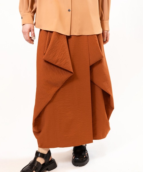 OSMOSIS（オズモーシス）の「サイドドレープスカート（スカート・レディース・オレンジ/ブラック/アイボリー・ONE SIZE）」の19枚目の写真