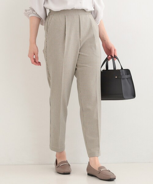 SHOO・LA・RUE(シューラルー)の「【洗濯機可/S-LL】ベルト風デザインがアクセント きれい見えテーパードパンツ(その他パンツ・レディース・ベージュ系その他4/キャメル/ナチュラル/ブラック・04/03/02/01)」の3枚目の写真