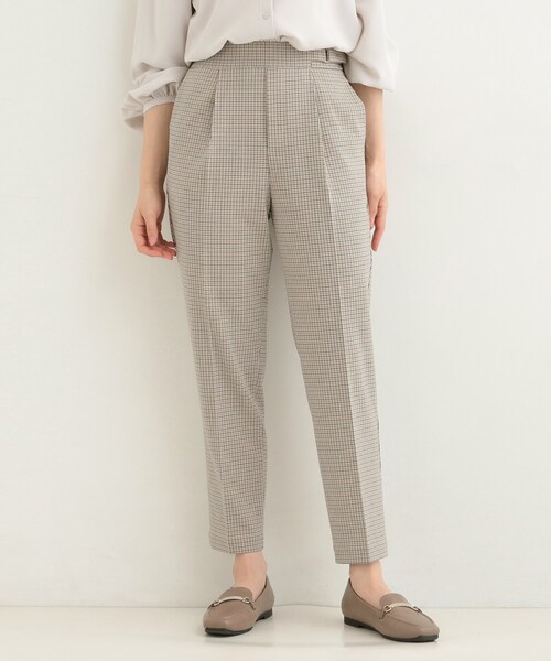 SHOO・LA・RUE(シューラルー)の「【洗濯機可/S-LL】ベルト風デザインがアクセント きれい見えテーパードパンツ(その他パンツ・レディース・ベージュ系その他4/キャメル/ナチュラル/ブラック・04/03/02/01)」の17枚目の写真