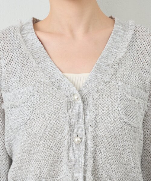 La boutique BonBon（ラブティックボンボン）の「【オフでもオフィスでも】綿麻ラメバスケットカーディガン（カーディガン/ボレロ・レディース・オフホワイト/ライトグレー・FREE）」の9枚目の写真